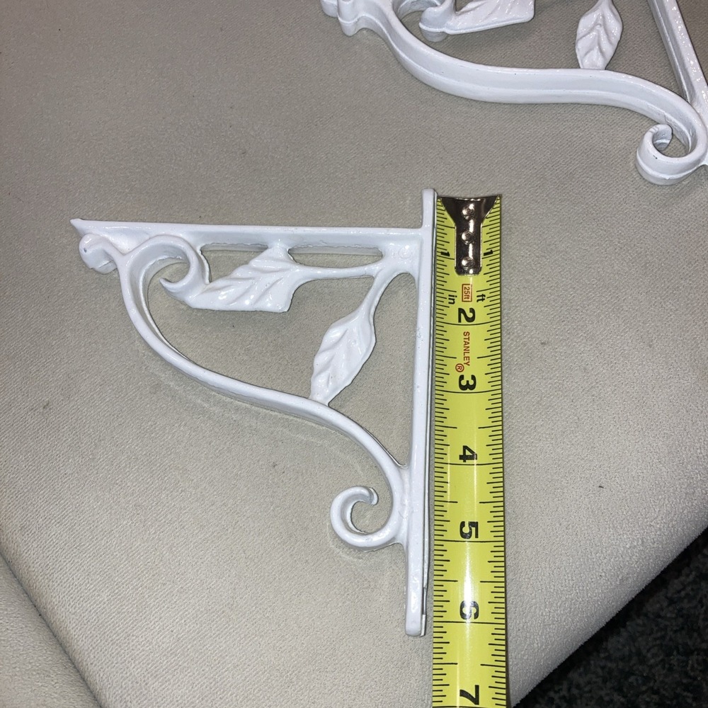White Cast Iron‎ Shelf Brackets – Decorative Scroll & Leaf – Farmhouse Style - Picture 2 of 5